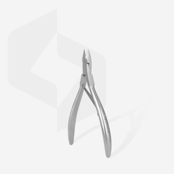 Сuticle nippers CLASSIC 12 8 mm