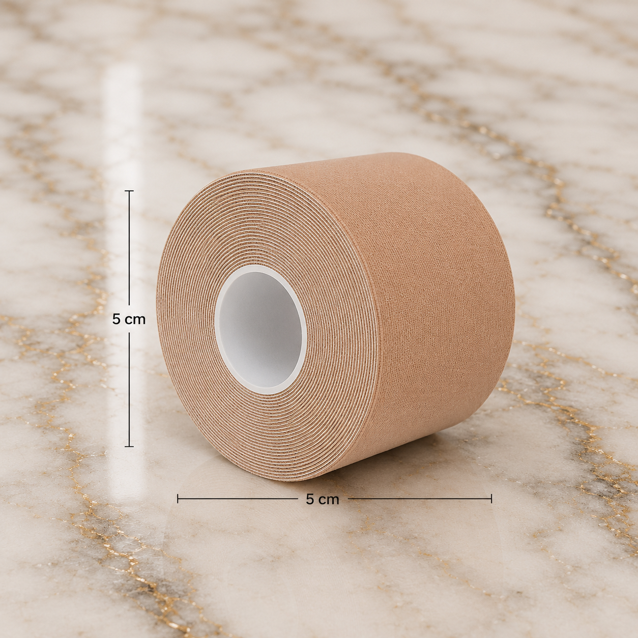 Kinesiotape 5x5 cm σε premium λευκό μαρμάρινο φόντο