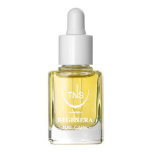 Regenera TNS Θεραπεία Ανάπτυξης Νυχιών 10ml με Βιταμίνες A, E, B5 και εκχύλισμα Σμύρνας για δυνατά και υγιή νύχια.